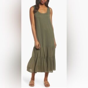 Caslon mixed media drop waist maxi dress. Olive sarma. Size XS